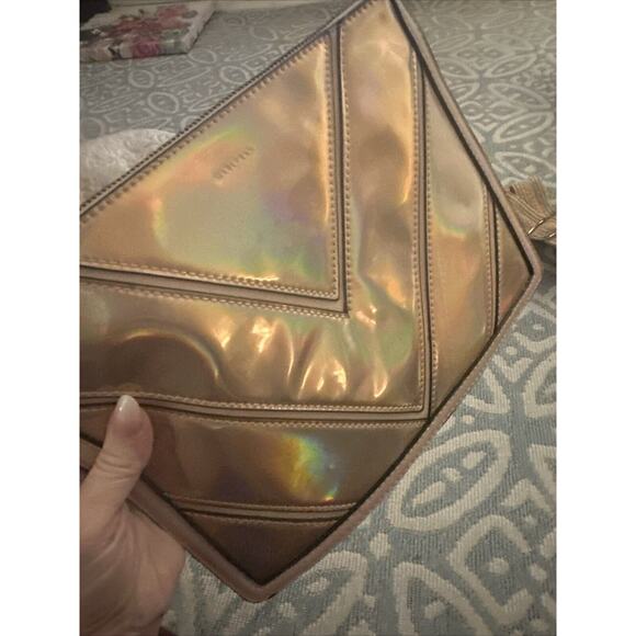 Mark Fran Faux Leather Clutch Bag Pink Iridescent Chevron Zip Tassel Bag Purse - Picture 13 of 16